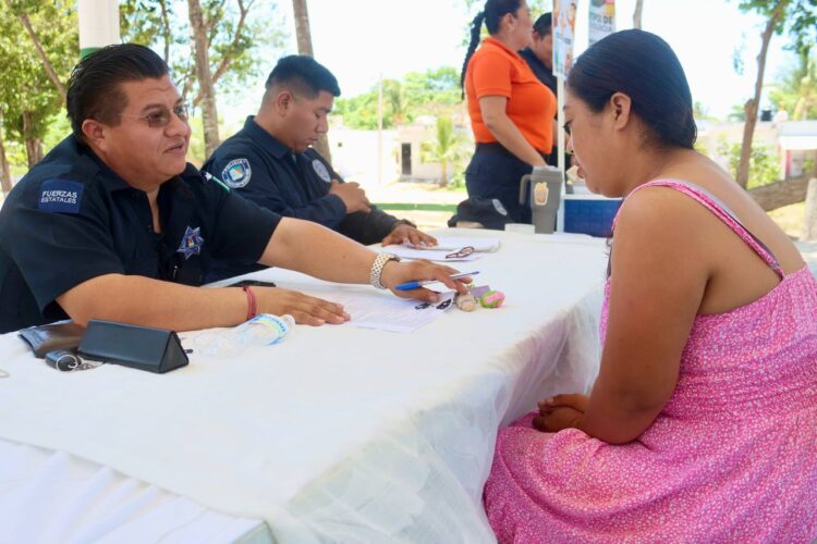Organizan feria del empleo en Puerto Morelos