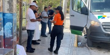Realizan Jornada Informativa contra la violencia intrafamiliar y de género en Puerto Morelos