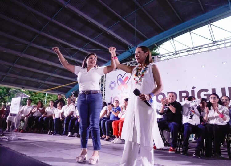 Mayuli Martínez cierra campaña con un llamado a defender la democracia y la libertad