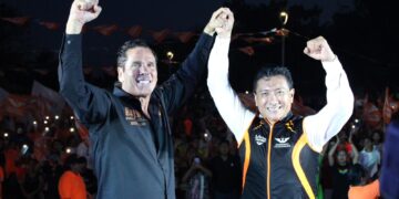 Muestra Chucho Pool el músculo en cierre de campaña junto a Roberto Palazuelos