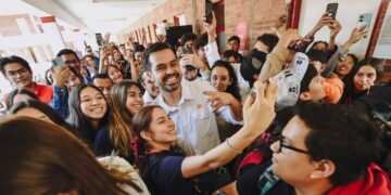 Plantea Jorge Álvarez Máynez cambiar el modelo de pensiones a uno universal