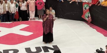 Claudia Sheinbaum "ama a los PAN y PRI", asegura Xóchitl Gálvez