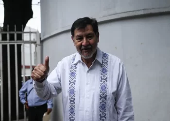 Dialogan Claudia Sheinbaum y Fernández Noroña; irá al Senado, no al gabinete