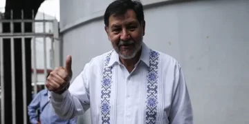 Dialogan Claudia Sheinbaum y Fernández Noroña; irá al Senado, no al gabinete