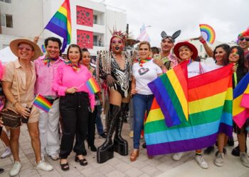 Se viste Playa del Carmen de orgullo con la marcha LGBTTTIQ+ 2024