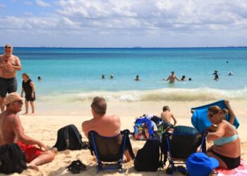 Normativas para un disfrute responsable de las playas de Playa del Carmen