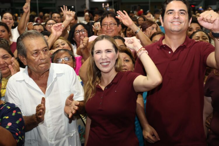 Obtiene Atenea Gómez triunfo arrasador en Isla Mujeres