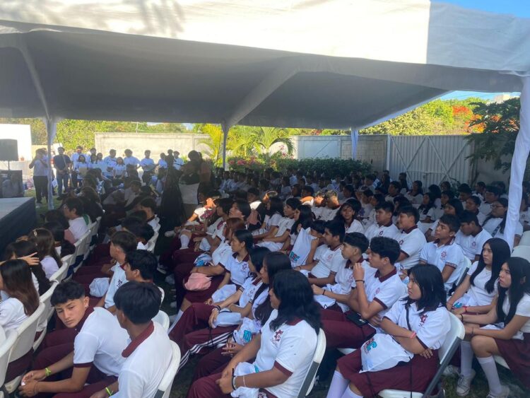 Promueve gobierno de Isla Mujeres cuidado de recursos naturales entre juventudes