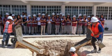Cumple Mara Lezama con inicio de construcción de domo deportivo en CBTIS 272 de Cancún