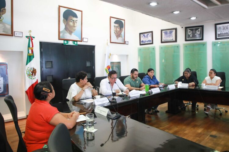 Turnan a comisiones iniciativas a favor de las personas con discapacidad