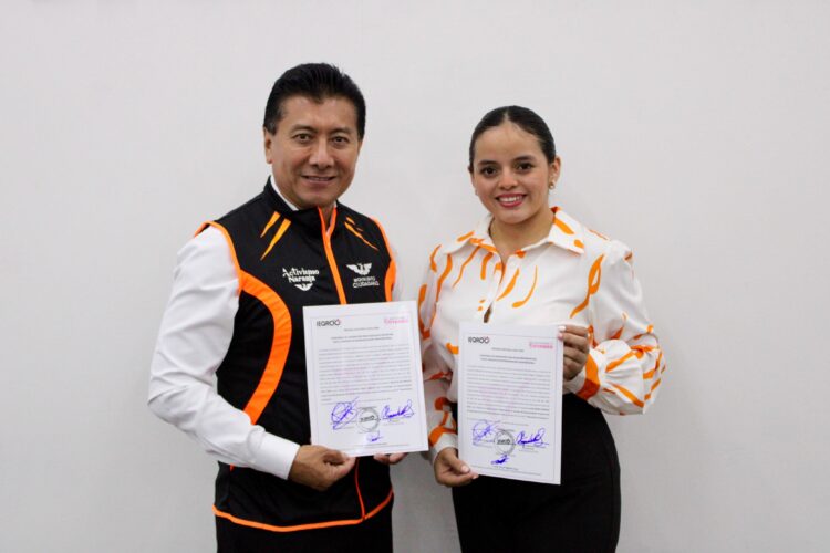 Recibe Chucho Pool constancia como regidor del Ayuntamiento de Benito Juárez