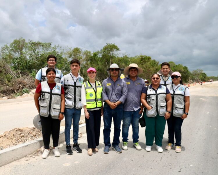 Supervisa Atenea Gómez pavimentación de la avenida Rancho Viejo