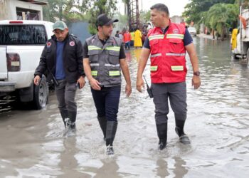 Gobierno de Cancún intensifica limpieza de pozos y rejillas para prevenir encharcamientos