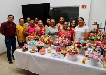 Impulsa gobierno de Isla Mujeres el emprendimiento a través de Cursos Municipales