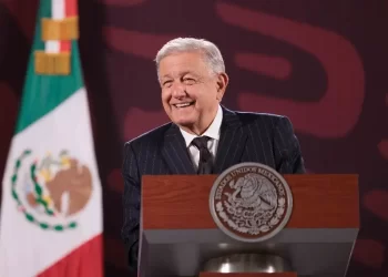 AMLO recibirá a su retiro pensión de hasta 30 mil pesos y lo del Bienestar