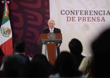 AMLO rechaza que su gobierno investigue a Loret de Mola