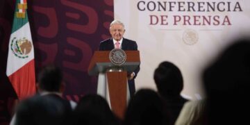AMLO rechaza que su gobierno investigue a Loret de Mola