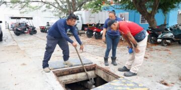 Intensifica gobierno de Isla Mujeres trabajos preventivos ante la temporada de lluvias