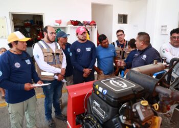 Capacita gobierno de Isla Mujeres a personal de Protección Civil para óptimo manejo de nueva unidad de rescate