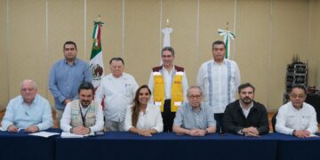 Mara Lezama se reúne con secretario de Salud y directores del IMSS e IMSS-Bienestar para acciones preventivas por Huracán “Beryl”