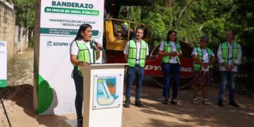 Da Blanca Merari el banderazo de inicio de obras de pavimentación en Leona Vicario
