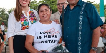 El Gobierno Municipal de Isla Mujeres continúa con el Programa de Subsidio de Tinacos