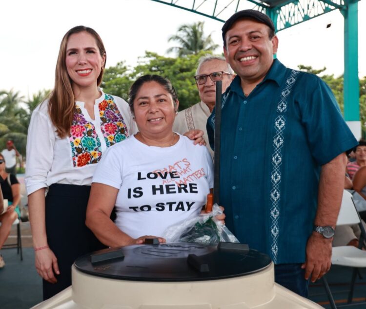 El Gobierno Municipal de Isla Mujeres continúa con el Programa de Subsidio de Tinacos