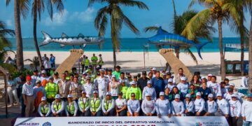 Atenea Gómez da el banderazo del Operativo Vacacional de Verano 2024