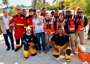 Refuerzan vigilancia en playas a través del Operativo Vacacional de Verano en Isla Mujeres