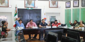 Convoca Comisión Permanente a un tercer período extraordinario de sesiones