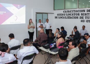 Capacitan a representantes de hoteles de Puerto Morelos sobre el sistema "Guest Locator"