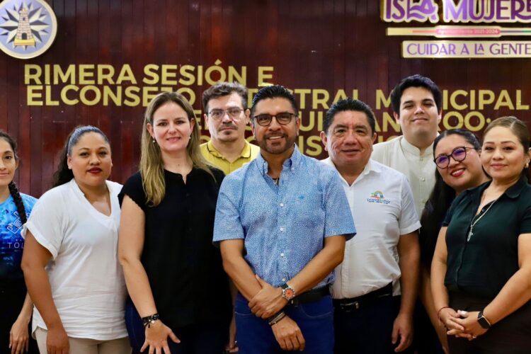 Capacitan sobre ‘Guest Locator’ a prestadores de servicios turísticos de Isla Mujeres
