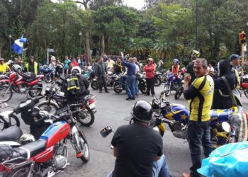 La ley a “chaleco”