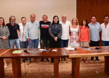 Se reúne Estefanía Mercado con empresarios y anuncia creación del S9 para la construcción integral de la paz en Solidaridad