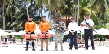 Refuerza gobierno municipal el Operativo Vacacional de Verano en Isla Mujeres