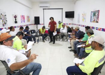 Fomenta gobierno de Isla Mujeres nuevas masculinidades entre personal operativo del Ayuntamiento