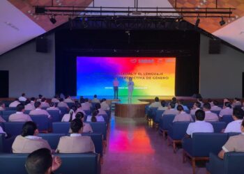 Imparten en Puerto Morelos conferencia sobre lenguaje inclusivo con perspectiva de género