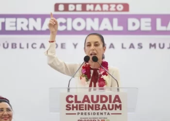 En encuentro con mujeres, Claudia Sheinbaum promete apoyos y erradicar violencia