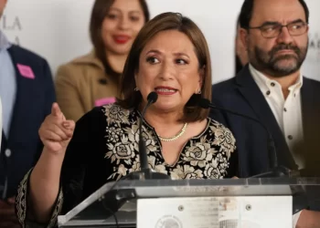 Xóchitl Gálvez convocará a movilización si no se frena sobrerrepresentación en el Congreso
