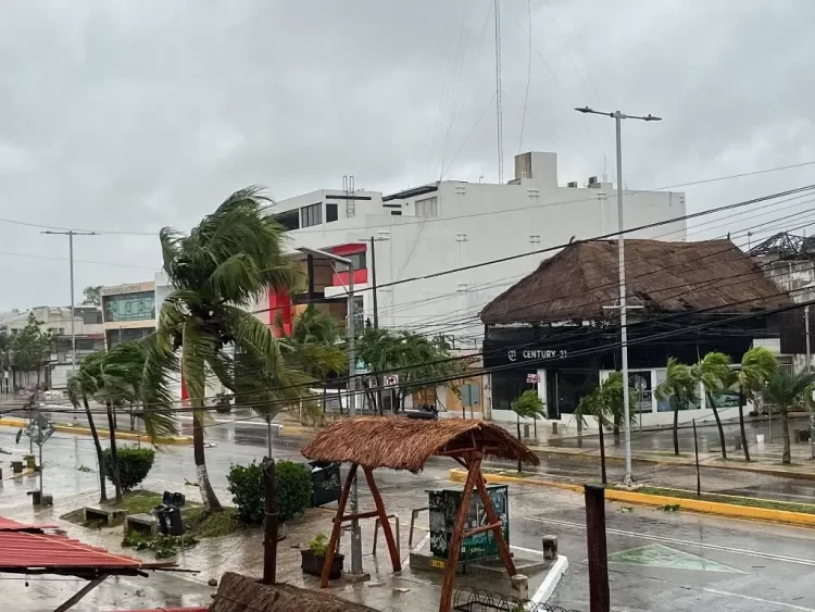 Saldo blanco en Quintana Roo luego del paso de "Beryl": Protección Civil