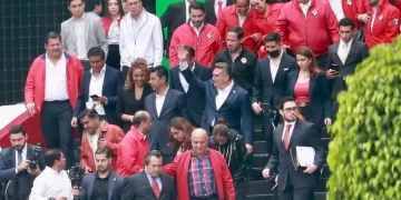 Alejandro Moreno se registra para repetir en dirigencia del PRI