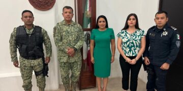 Blanca Merari se reúne con el comandante de la 34 Zona Militar