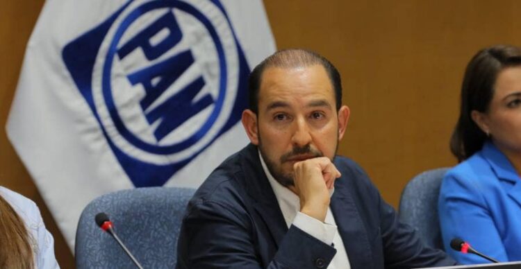 Anuncia el PAN cruzada nacional contra la "sobrerrepresentación"