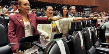 Asumen Mildred Ávila y Humberto Aldana cargos como diputados federales