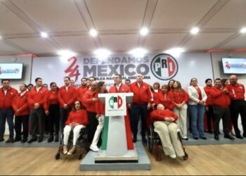 Alejandro Moreno excluye a Manlio Fabio Beltrones de la bancada del PRI en el Senado