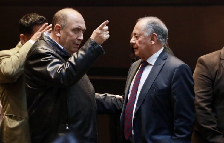 Avalan primer paquete de plan C de reformas a la Constitución