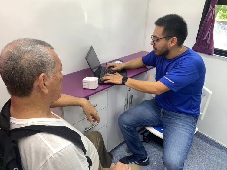 DIF de Puerto Morelos lleva la feria de servicios integrales para la familia a Leona Vicario