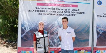 Transforma Atenea Gómez la colonia Oasis en Ciudad Mujeres con obras de pavimentación
