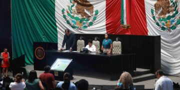 XVII Legislatura aprueba adecuaciones normativas en materia aduanera y de comercio exterior