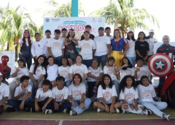 Clausuran en un ambiente de alegría los cursos de verano “Baaxlo’ob Paalalo’ob” en Isla Mujeres